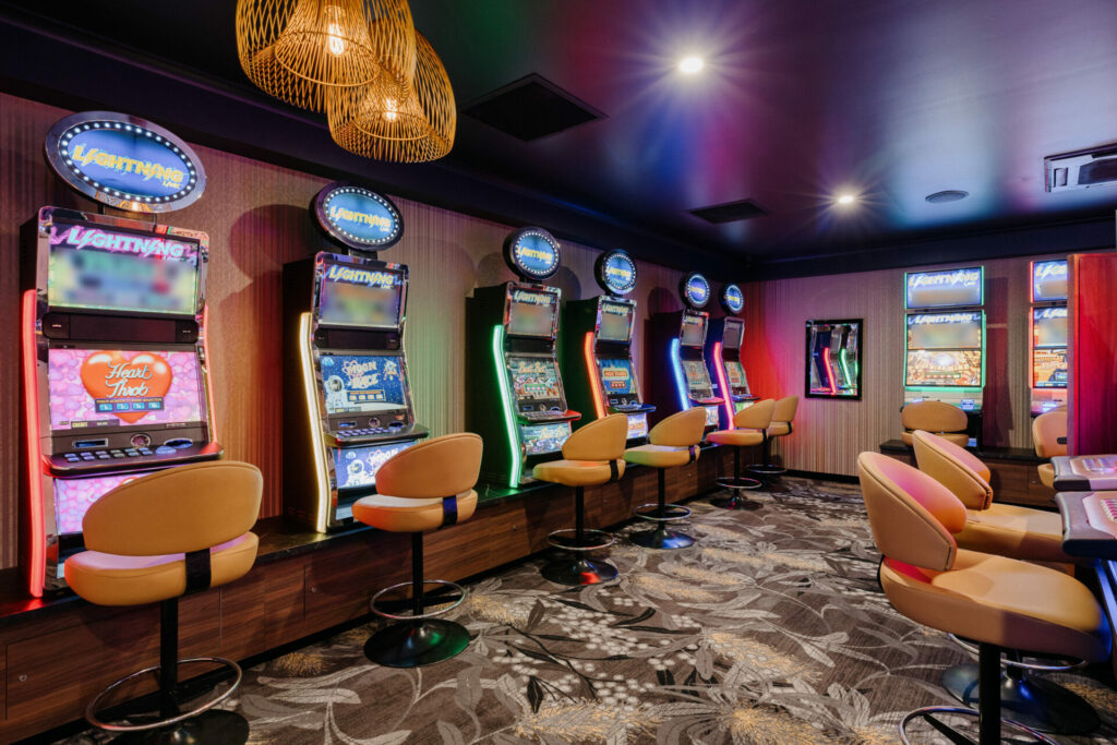 Boomerang Hotel - The Boomer | Mackay, Queensland